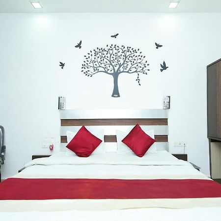 Oyo 3603 White Pearl Hotel Jabalpur Esterno foto