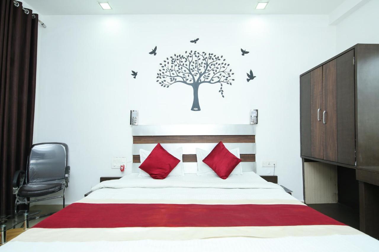 Oyo 3603 White Pearl Hotel Jabalpur Esterno foto
