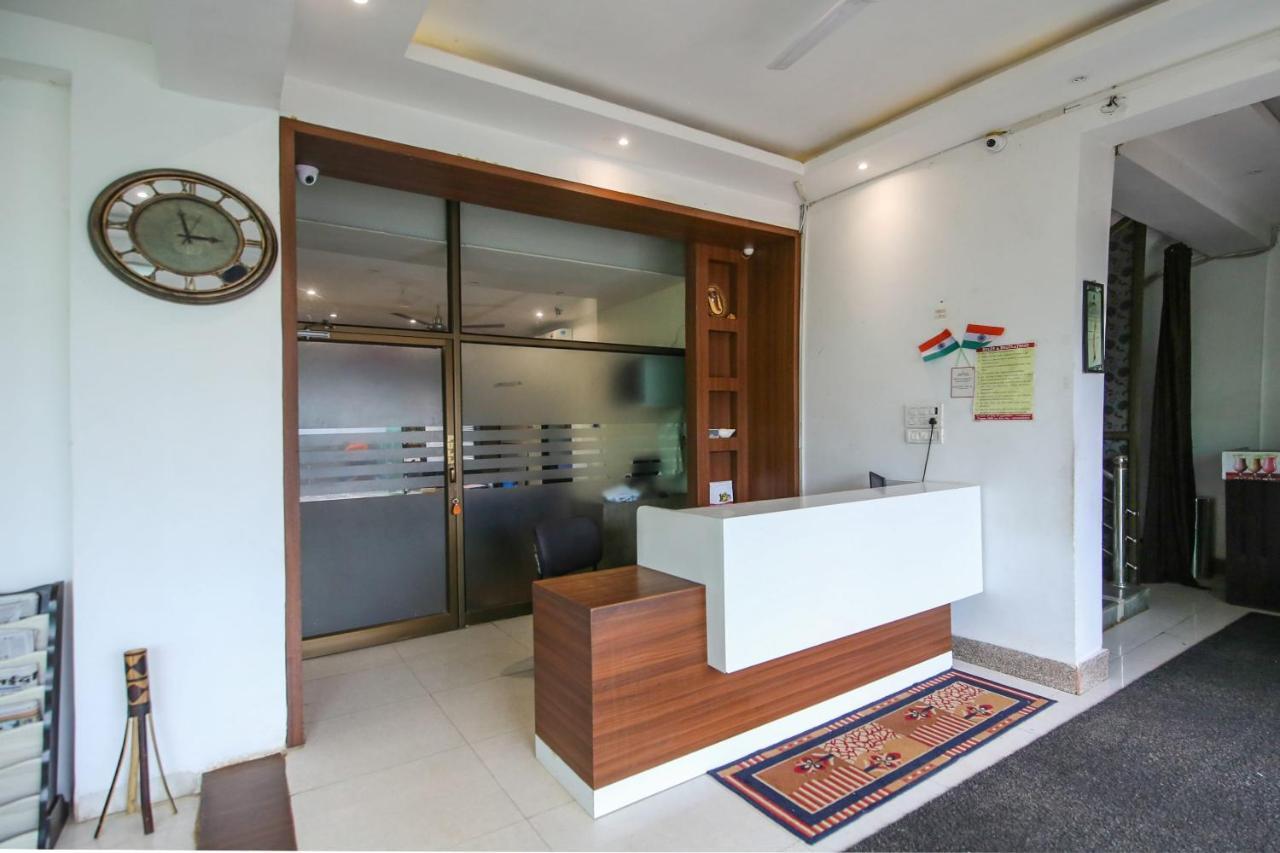 Oyo 3603 White Pearl Hotel Jabalpur Esterno foto