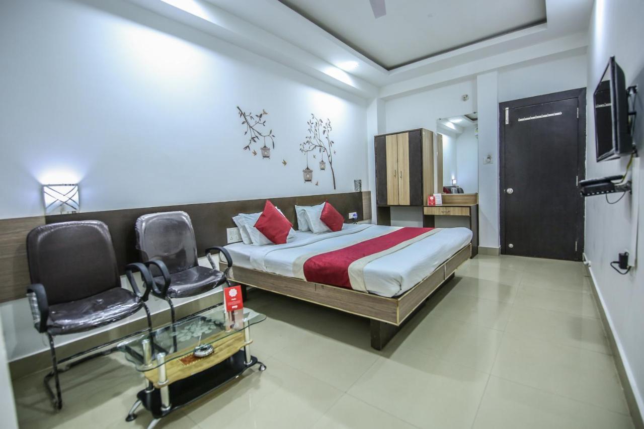 Oyo 3603 White Pearl Hotel Jabalpur Esterno foto