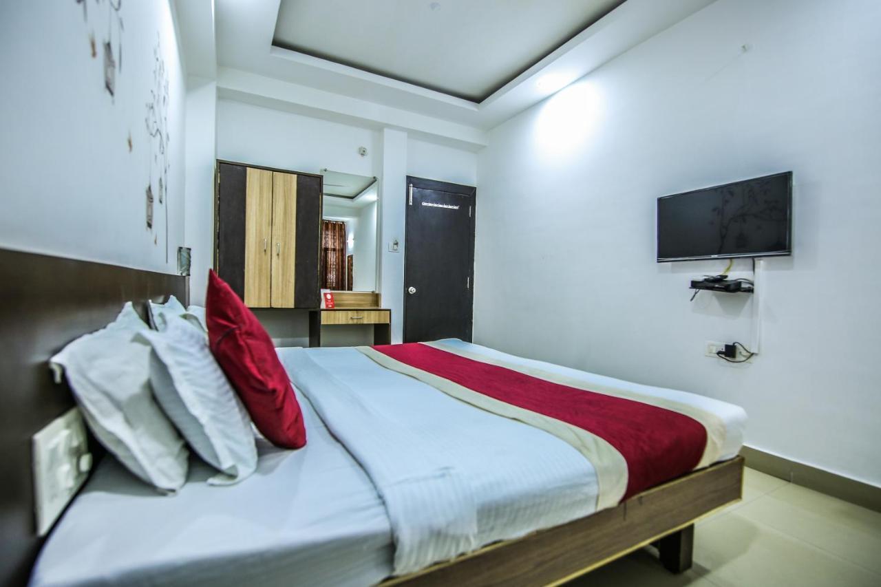 Oyo 3603 White Pearl Hotel Jabalpur Esterno foto