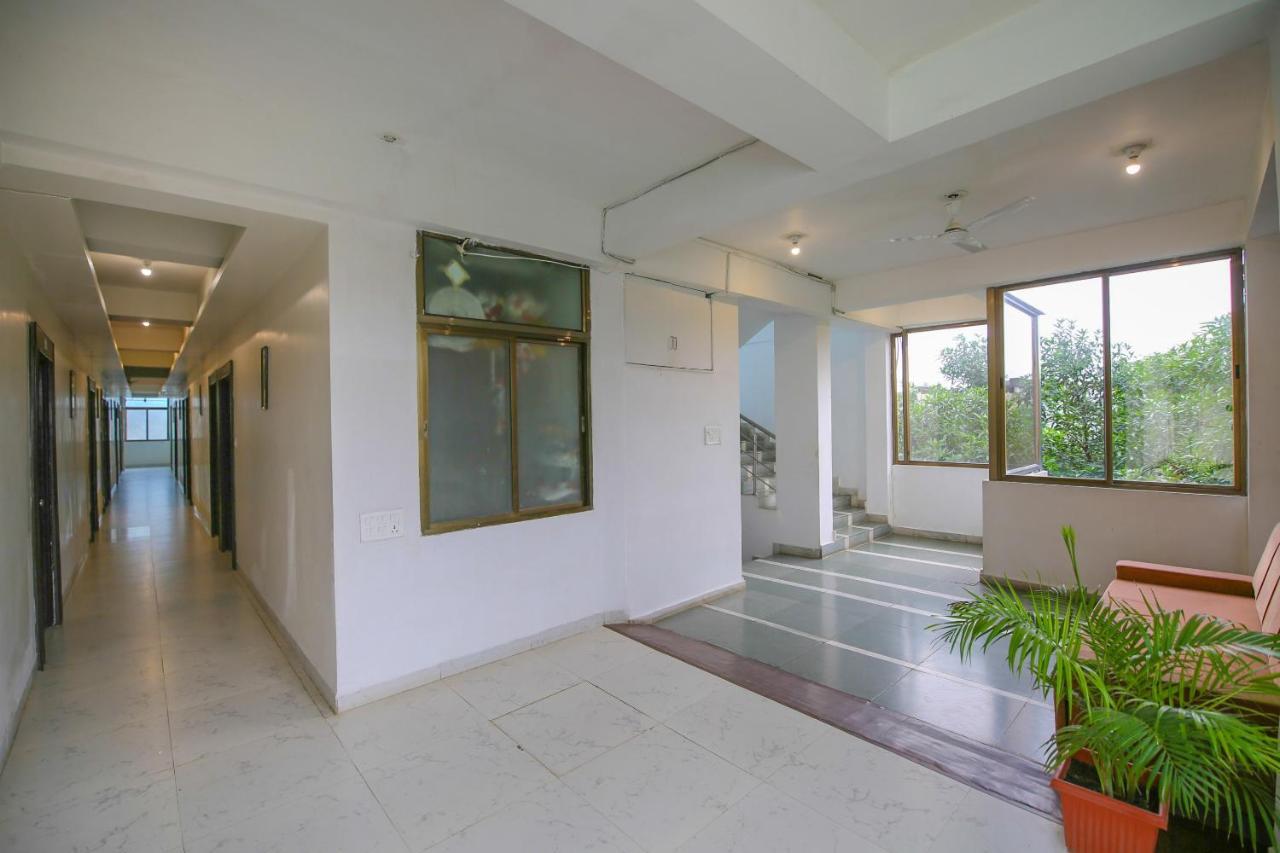 Oyo 3603 White Pearl Hotel Jabalpur Esterno foto