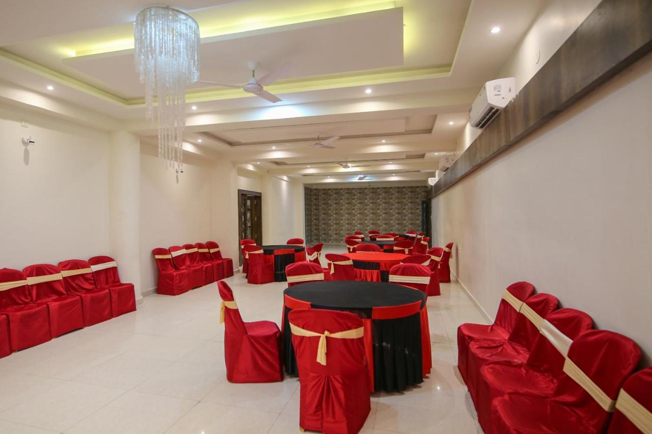 Oyo 3603 White Pearl Hotel Jabalpur Esterno foto