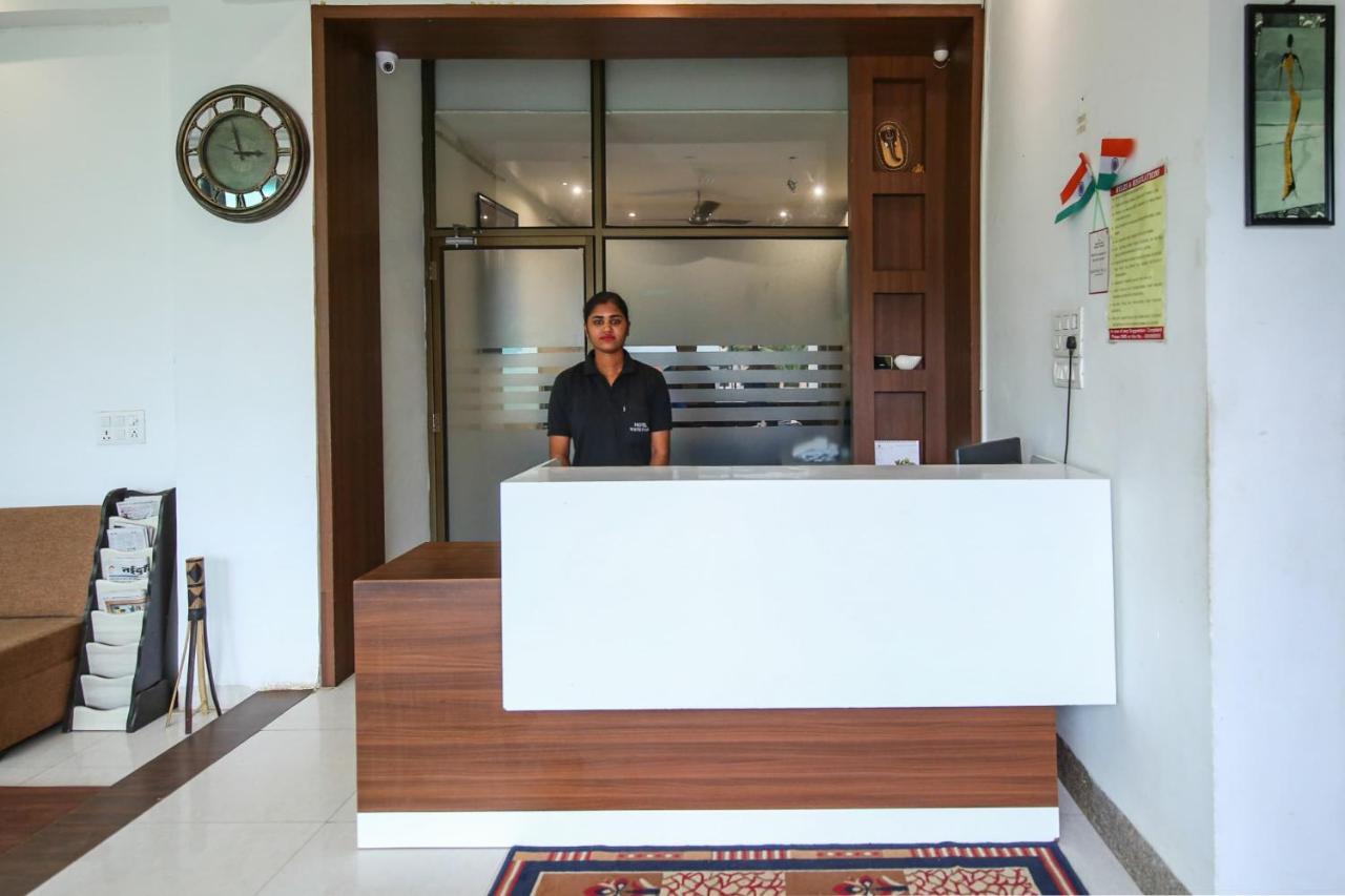Oyo 3603 White Pearl Hotel Jabalpur Esterno foto